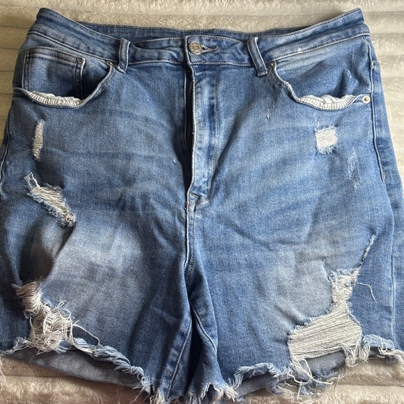 Casual Blue Distressed Denim Shorts - Picture 1 of 4